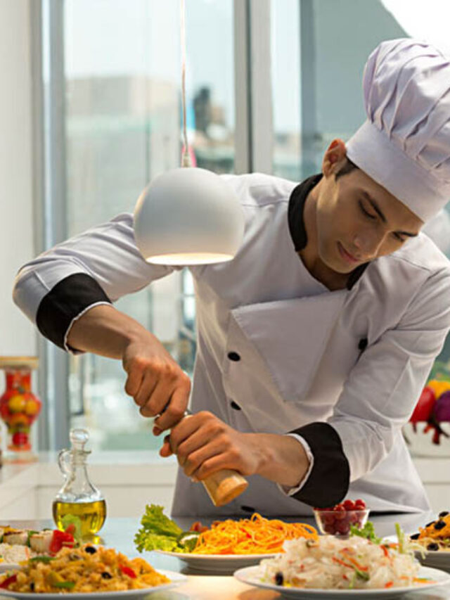 Career in hotel hotel management after 12th